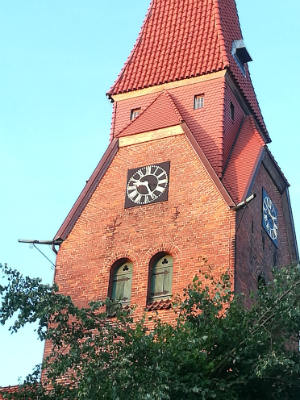 Kirchturmuhr in Bienenbüttel