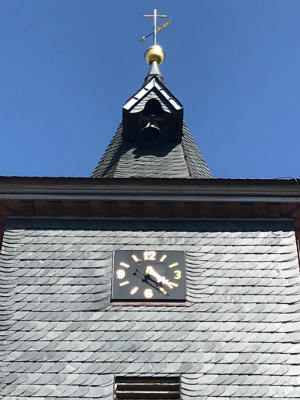 Die Uhr der Georgskirche
